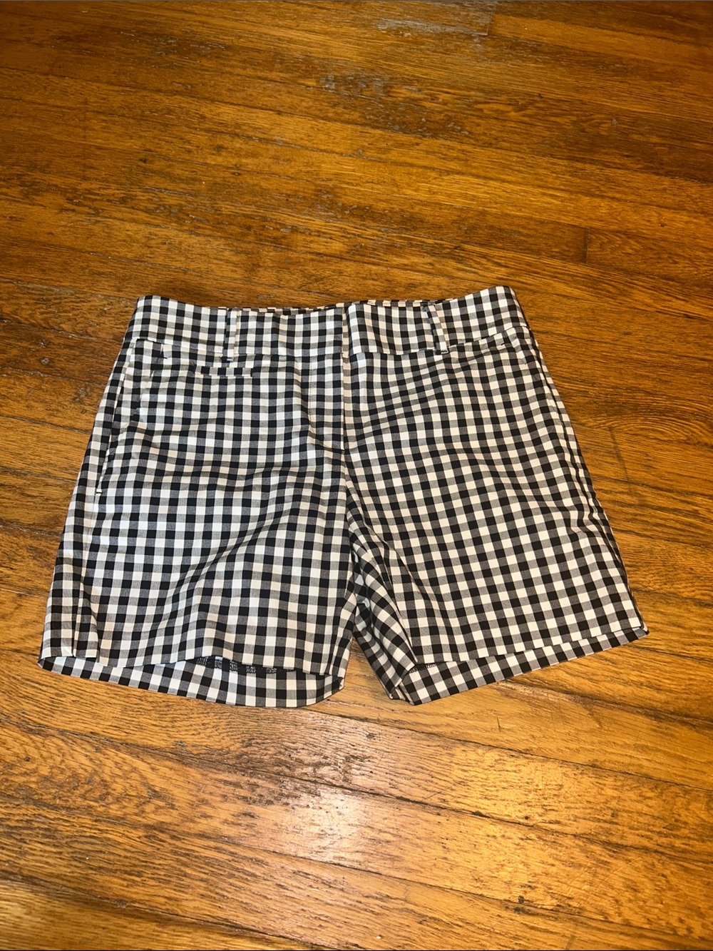Ann Taylor Black and White checker shorts